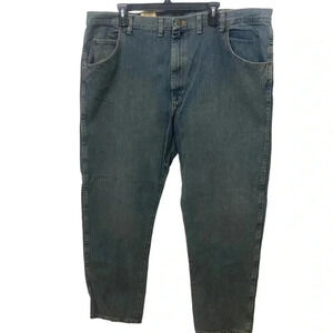 Men’s Wrangler Straight Jeans